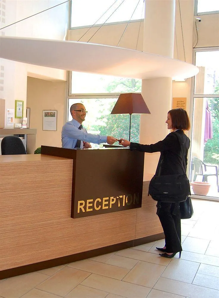Hotel Valpre Écully